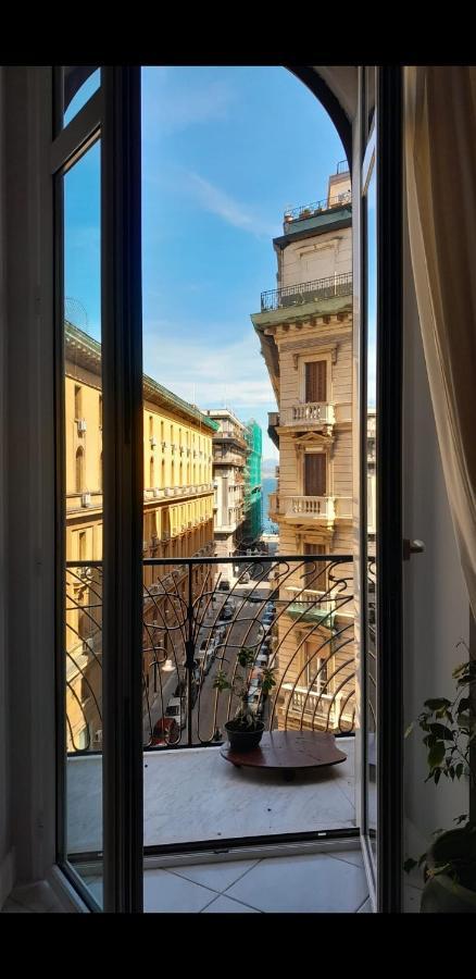 Miramari Apartment Napoli Bagian luar foto