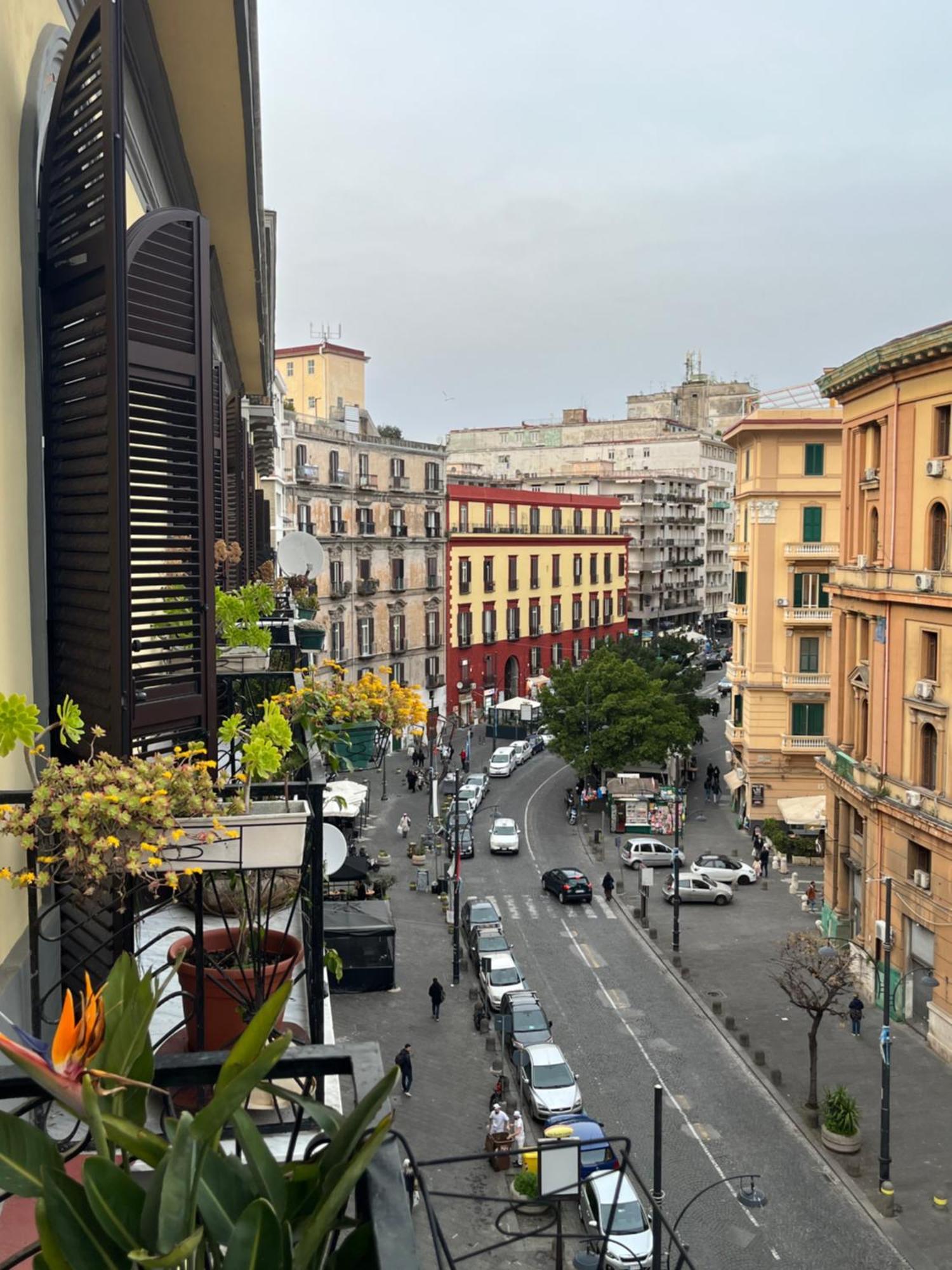 Miramari Apartment Napoli Bagian luar foto